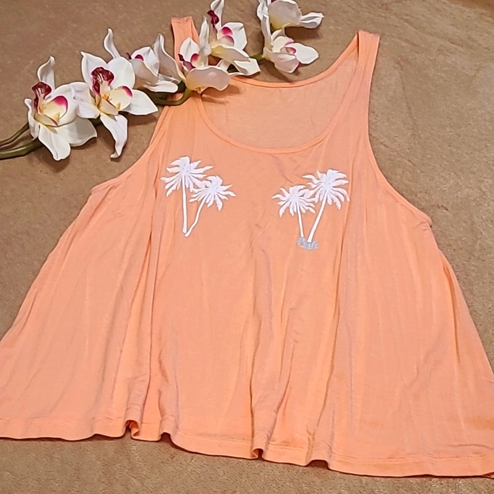 NWOT - PINK VS Tank Top - Picture 2 of 6